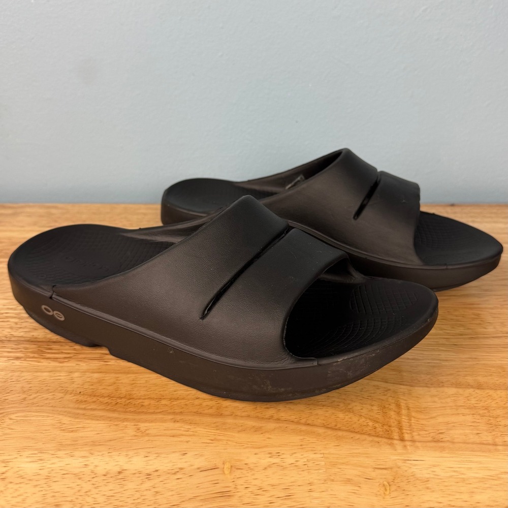 OOFOS Black Women's Slide Sandals